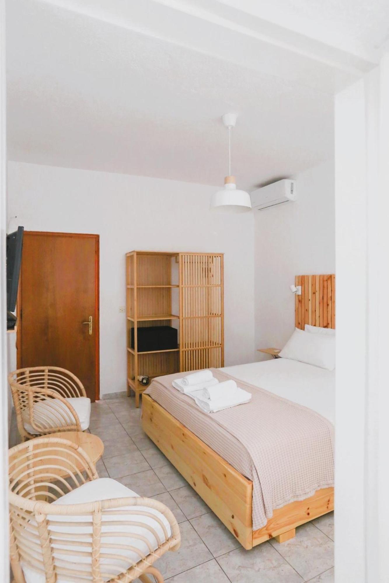 Nona'S Rooms ฮีมาเรอ ภายนอก รูปภาพ