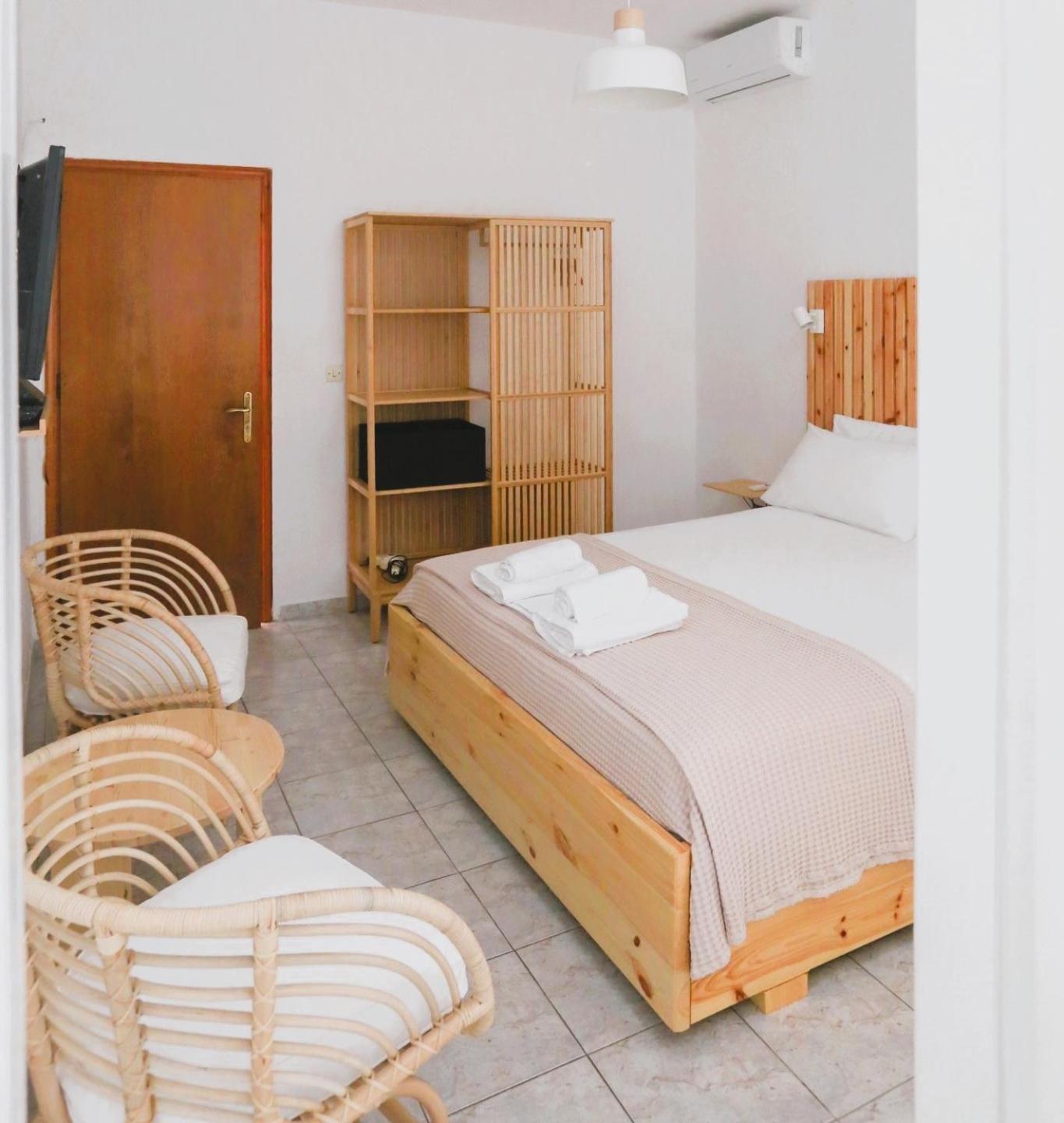 Nona'S Rooms ฮีมาเรอ ภายนอก รูปภาพ